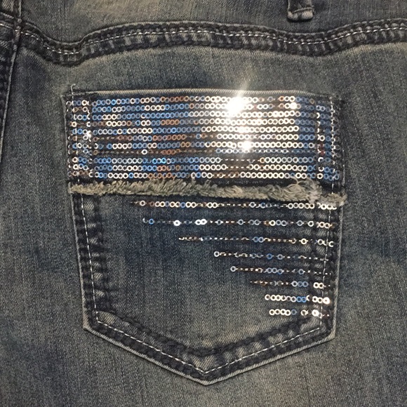 Jeans - Picture 3 of 3